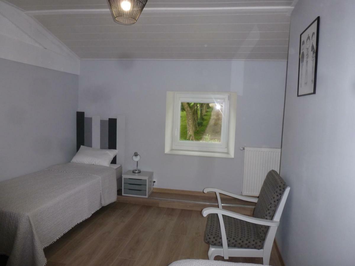 Domaine De Calbiac Bed & Breakfast Dolmayrac Bagian luar foto