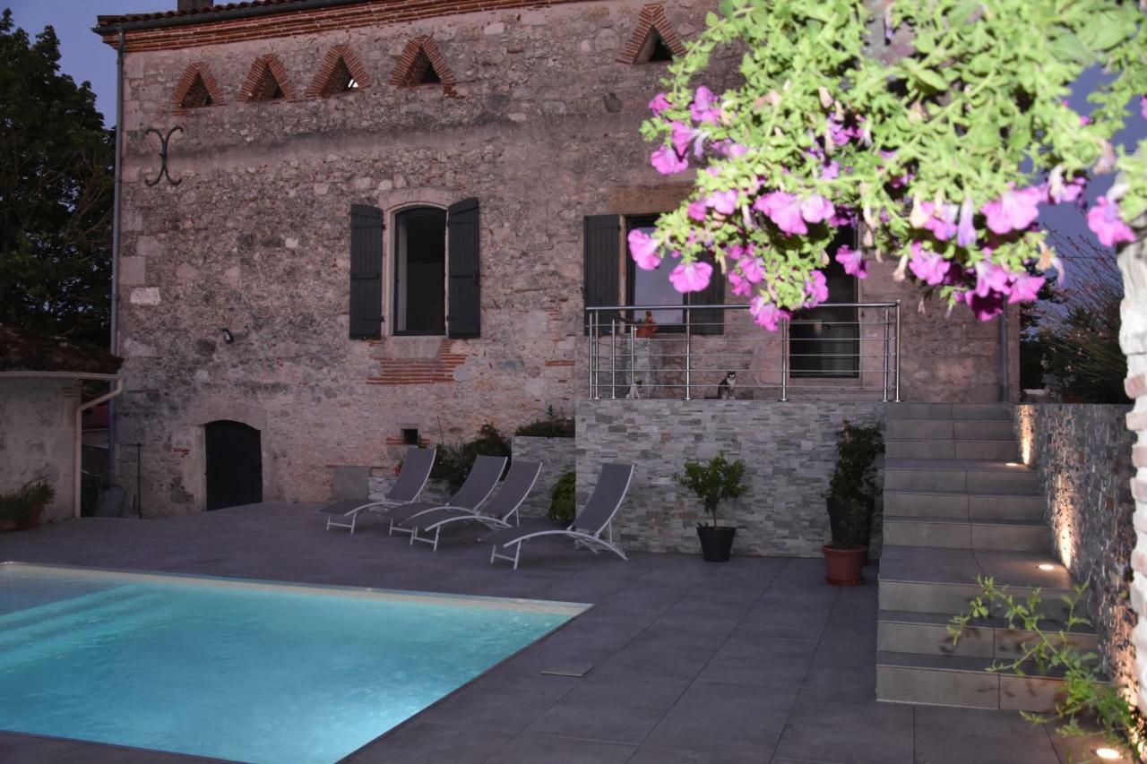 Domaine De Calbiac Bed & Breakfast Dolmayrac Bagian luar foto